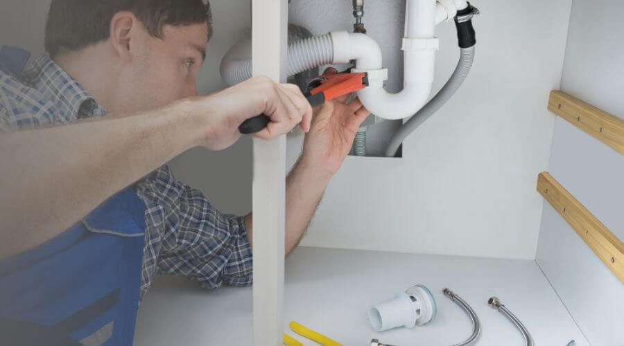 Local annual plumbing maintenance in Aurora, IA